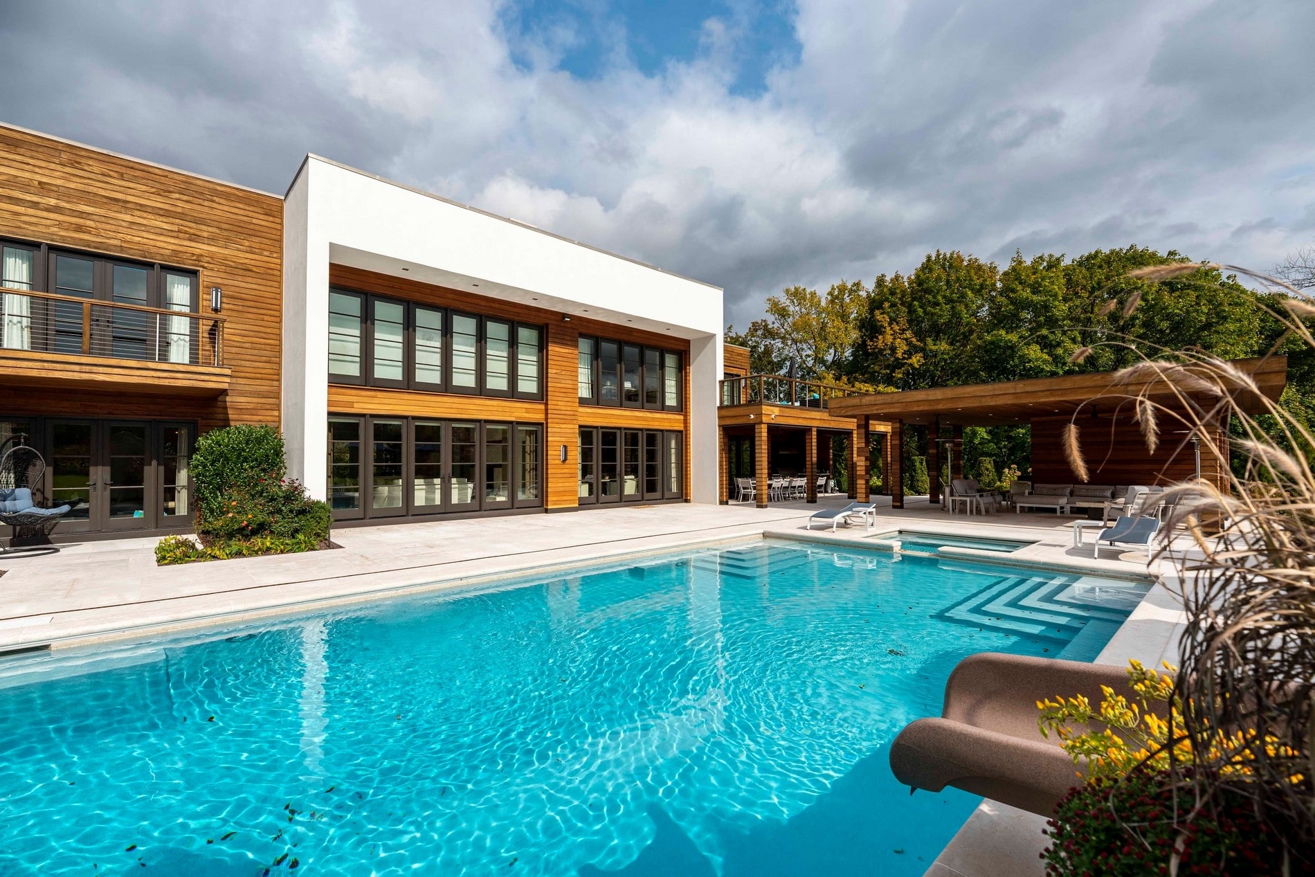 KOVA Construction LLC